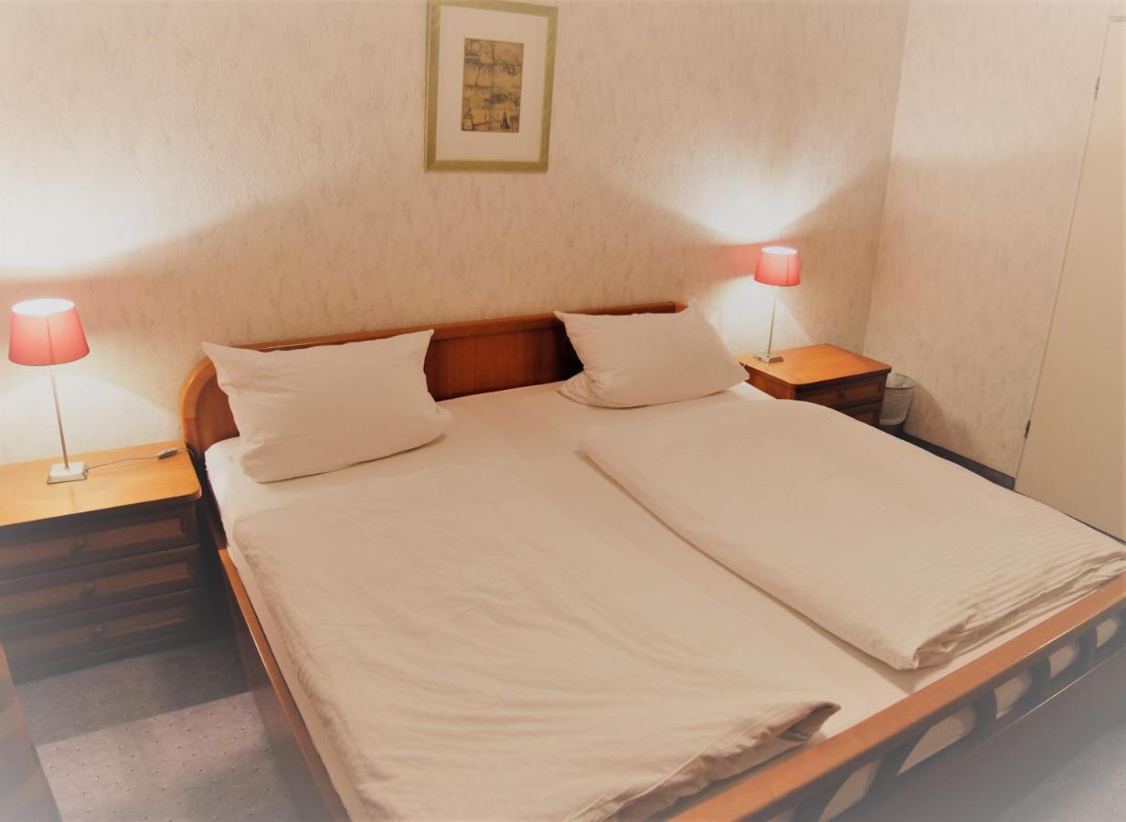 Cafe Pension Sonnenkanzel Штатсбад-Брюккенау Экстерьер фото
