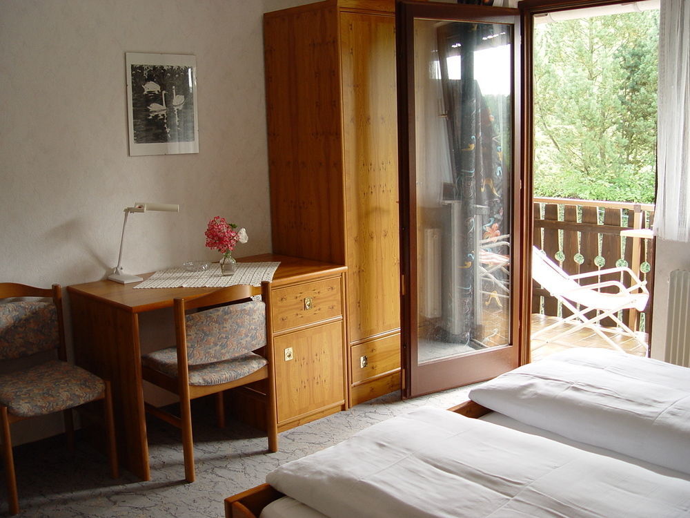 Cafe Pension Sonnenkanzel Штатсбад-Брюккенау Экстерьер фото